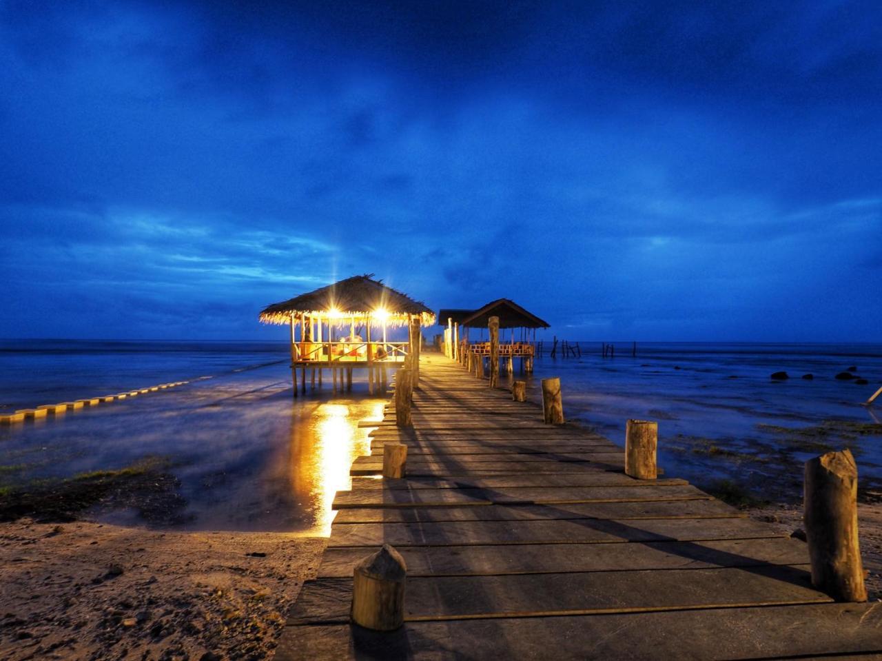 Baturundung Surf Resort Naibos Zewnętrze zdjęcie