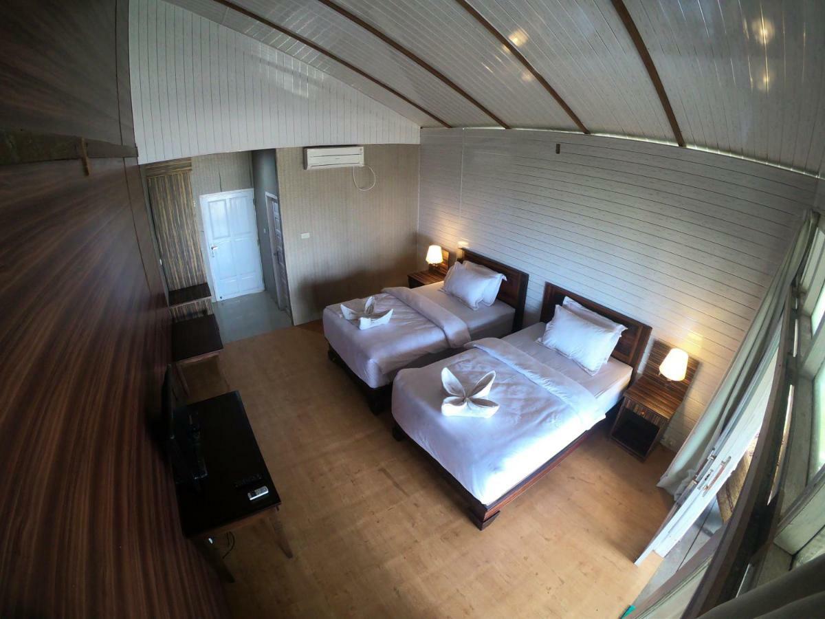 Baturundung Surf Resort Naibos Zewnętrze zdjęcie