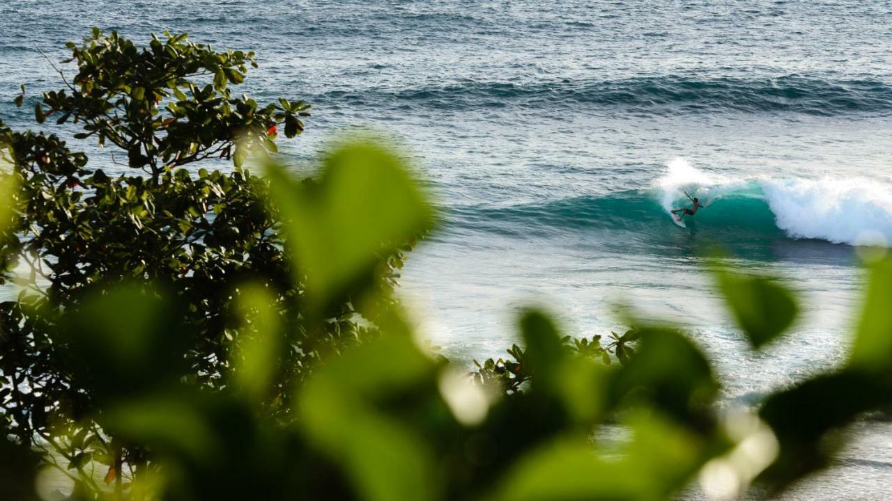 Baturundung Surf Resort Naibos Zewnętrze zdjęcie